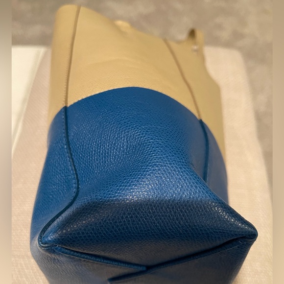 Celine Bi-Cabas Vertical Tote 💙 - Picture 7 of 11